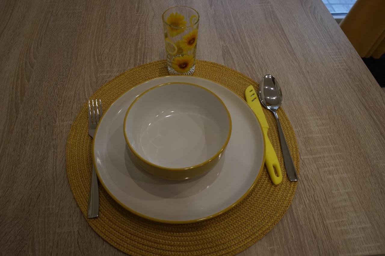 Csengo Vendeghaz Hotel Kiskoros Luaran gambar