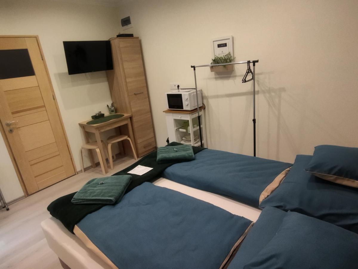 Csengo Vendeghaz Hotel Kiskoros Luaran gambar