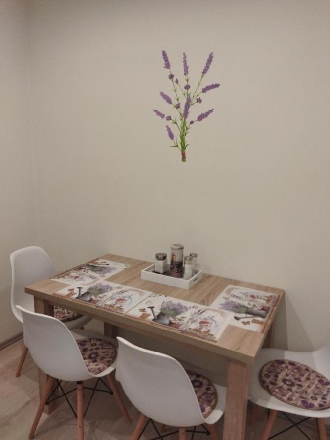 Csengo Vendeghaz Hotel Kiskoros Luaran gambar